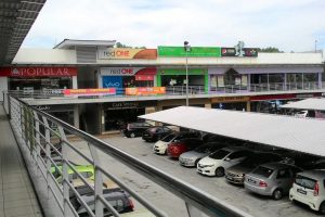 9 AVENUE/Giant