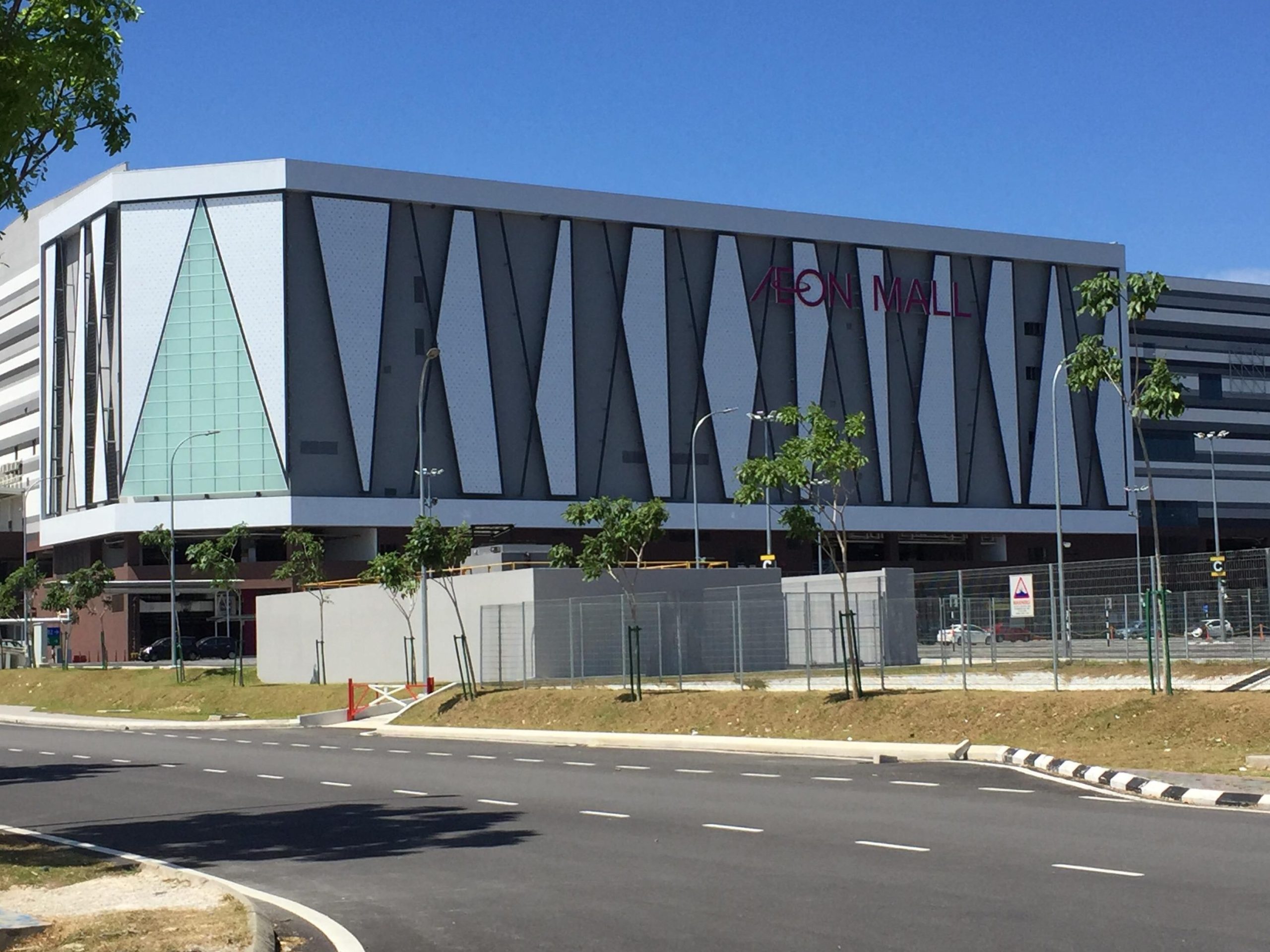 Aeon Mall Nilai - Staff Entrance 1 aeon mall nilai staff entrance scaled