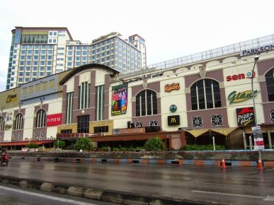 bintang megamall 1