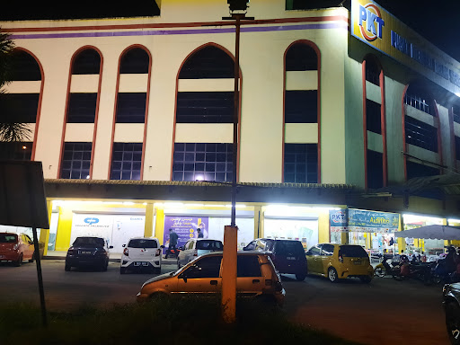 Pasaraya PKT, Kuala Krai