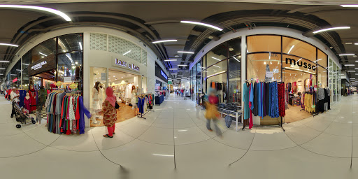 KWC Fashion Wholesale