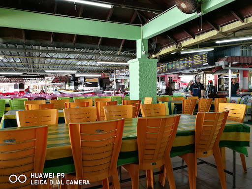 Medan Selera Jeti Kuala Perlis, Perlis.