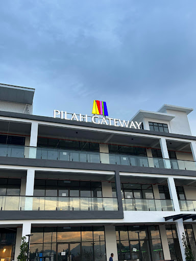 Pilah Gateway