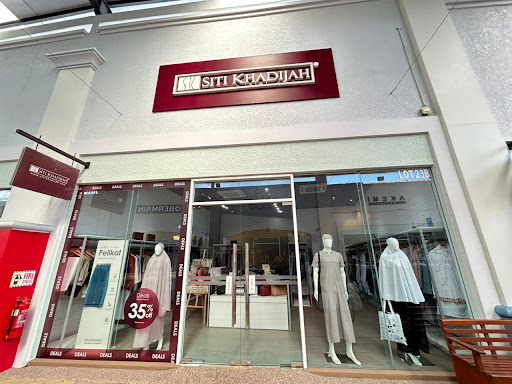 Siti Khadijah Freeport A'Famosa Outlet Melaka