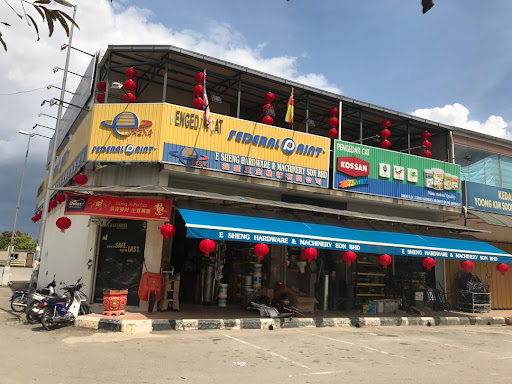 Dengkil Centre Point