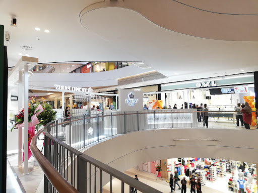 CityWalk i-City (formerly known as centralWalk)