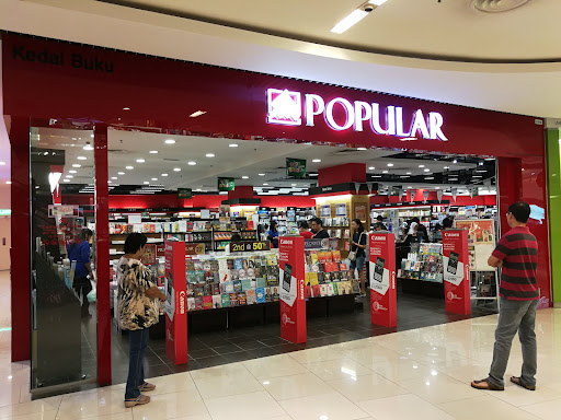 POPULAR bookstore @ Queensbay Mall