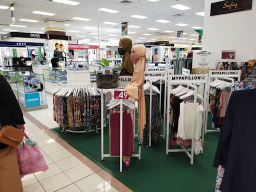 MyPapillon at Aeon Store Bandaraya Melaka MyPapillon at Aeon Store Bandaraya Melaka