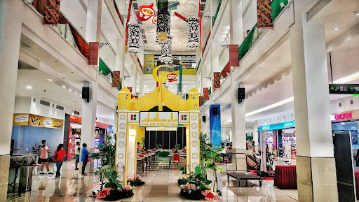 Boulevard Shopping Mall