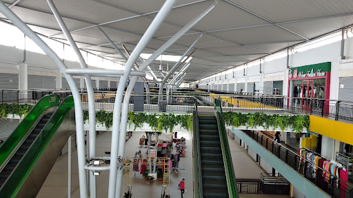 NAIM Street Mall
