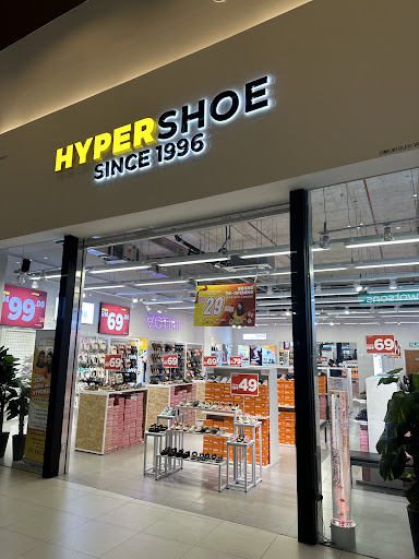 Pansy - Mitsui Outlet Park KLIA Sepang Pansy - Mitsui Outlet Park KLIA Sepang