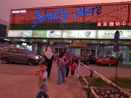 Family Store Jasin Sentral