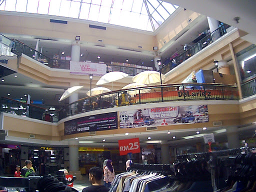 Billion Shopping Centre (B.B.Bangi) Billion Shopping Centre (B.B.Bangi)