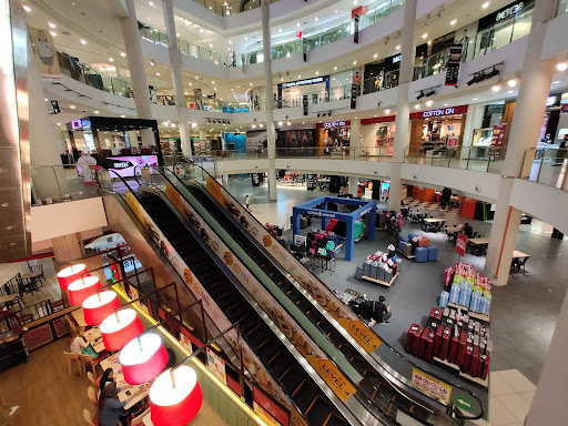 1st Avenue Mall 1st Avenue Mall