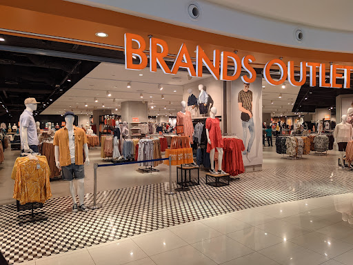 Brands Outlet Aman Central