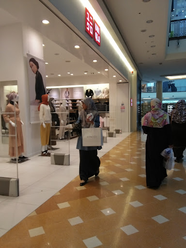 Alamanda Shopping Centre