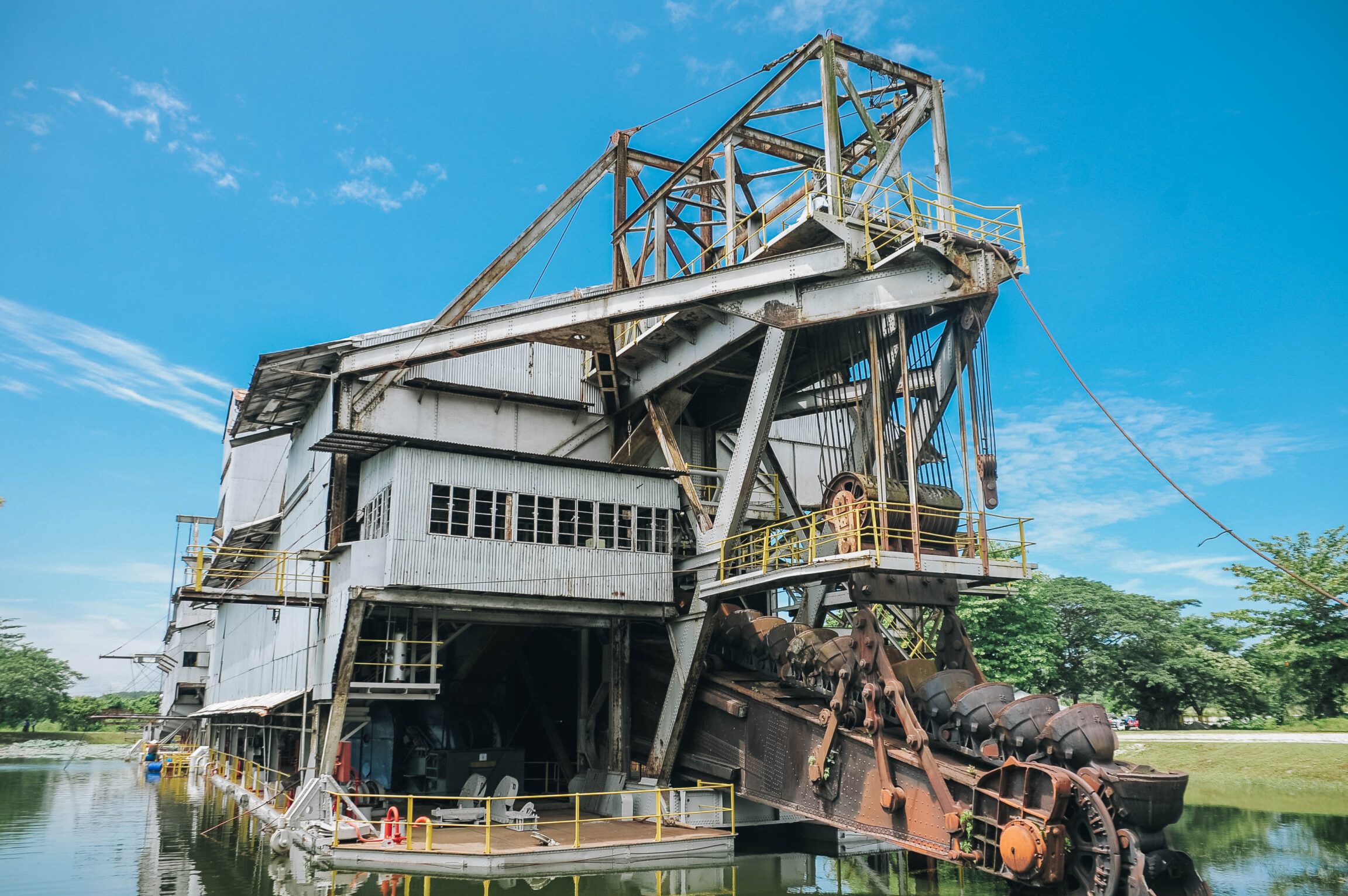 kapal korek tanjung tualang no 5