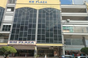 KM Plaza