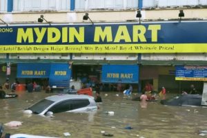 Mydin Mart Seksyen 18 Shah Alam