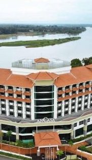 pasaraya pantai selamat peramu car park
