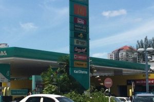 Petronas ( Manjung Point, Perak )