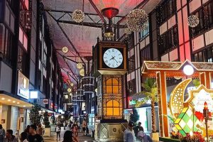 Pusat Beli-Belah Boulevard
