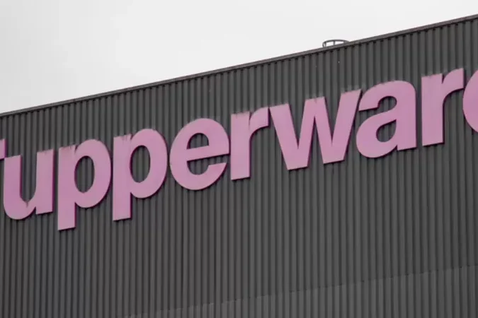 tupperware sinar cemerlang